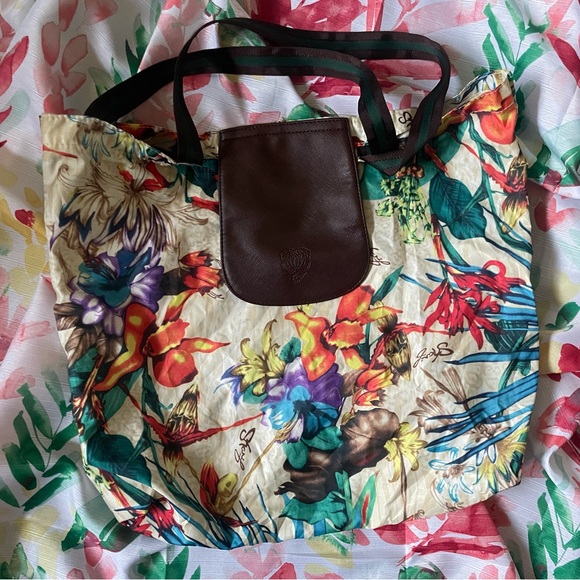 SHARIF Vacation Tote Lightweight Nylon Floral Print - Picture 2 of 7